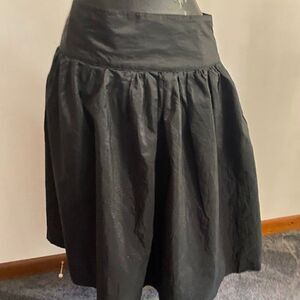 Isaac Mizrahi Black Silk blend skirt, size 16